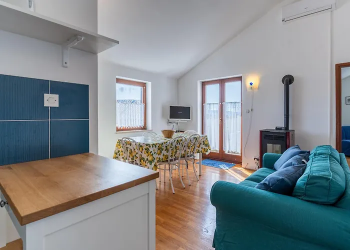 Bruno, Melin Apartman