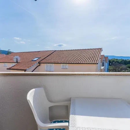 Apartment Bruno, Melin Cres